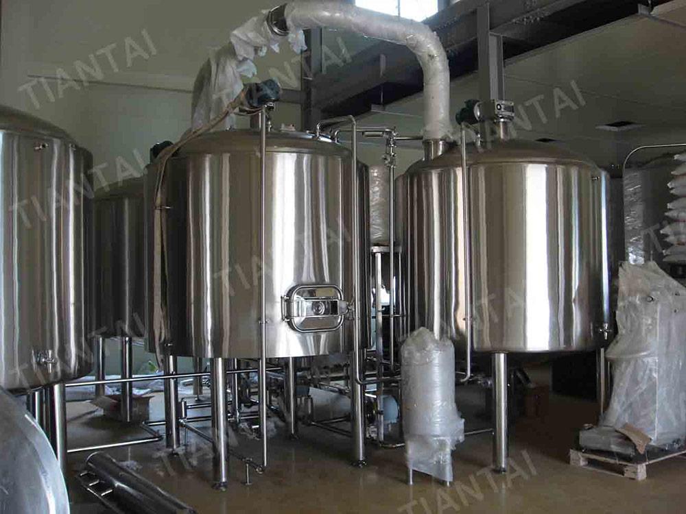 Weizen Haus in Korea-3000L craft beer brewing equipment